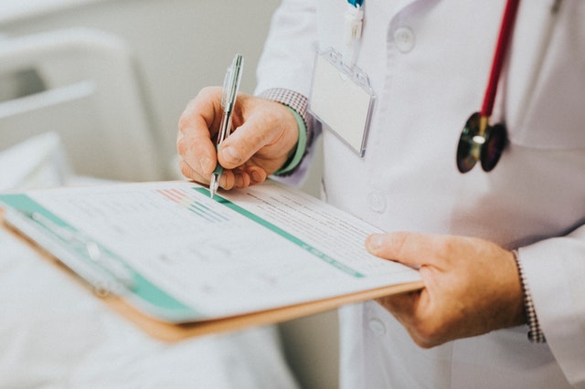 Nepodceňujte svoj zvýšený cholesterol. Pomôže vám špeciálna diéta